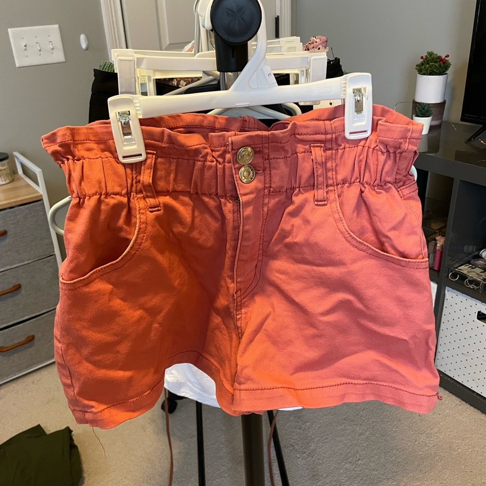 Peachy Colored Shorts with Stretchy Waist